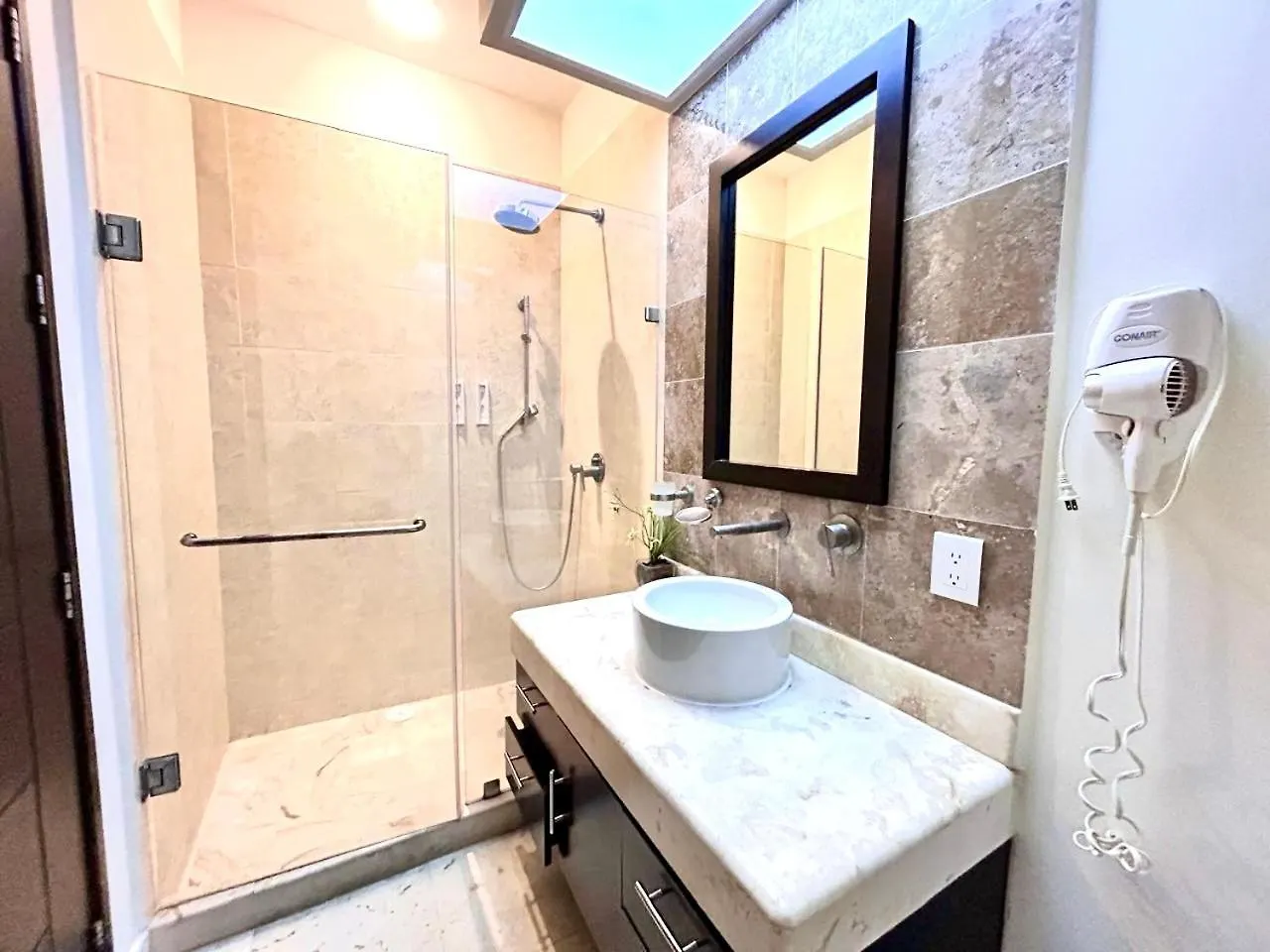El Faro 305 Surf Apartment Playa del Carmen Mexico
